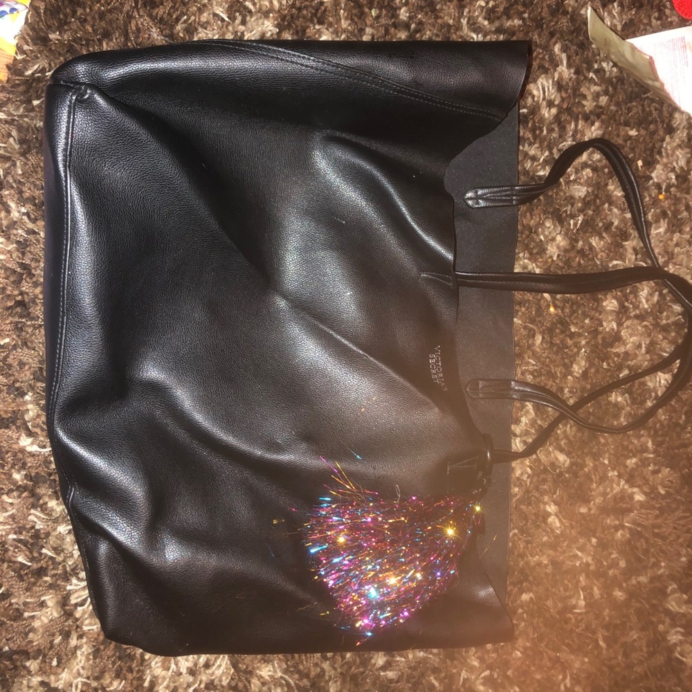 Different brands of purses